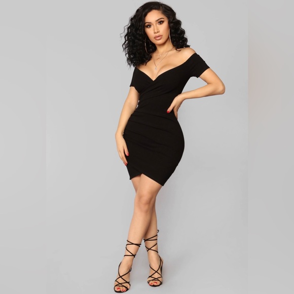 Fashion Nova Dresses & Skirts - Little Black Dress 🖤